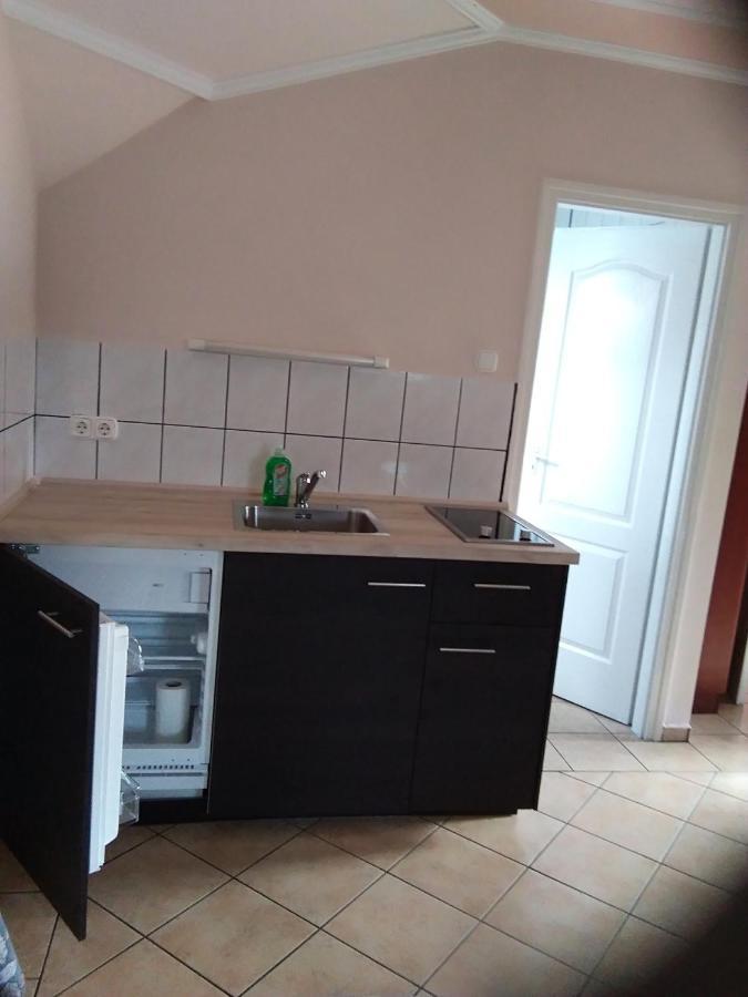 Castelinho Apartmanhaz * Gyenesdias